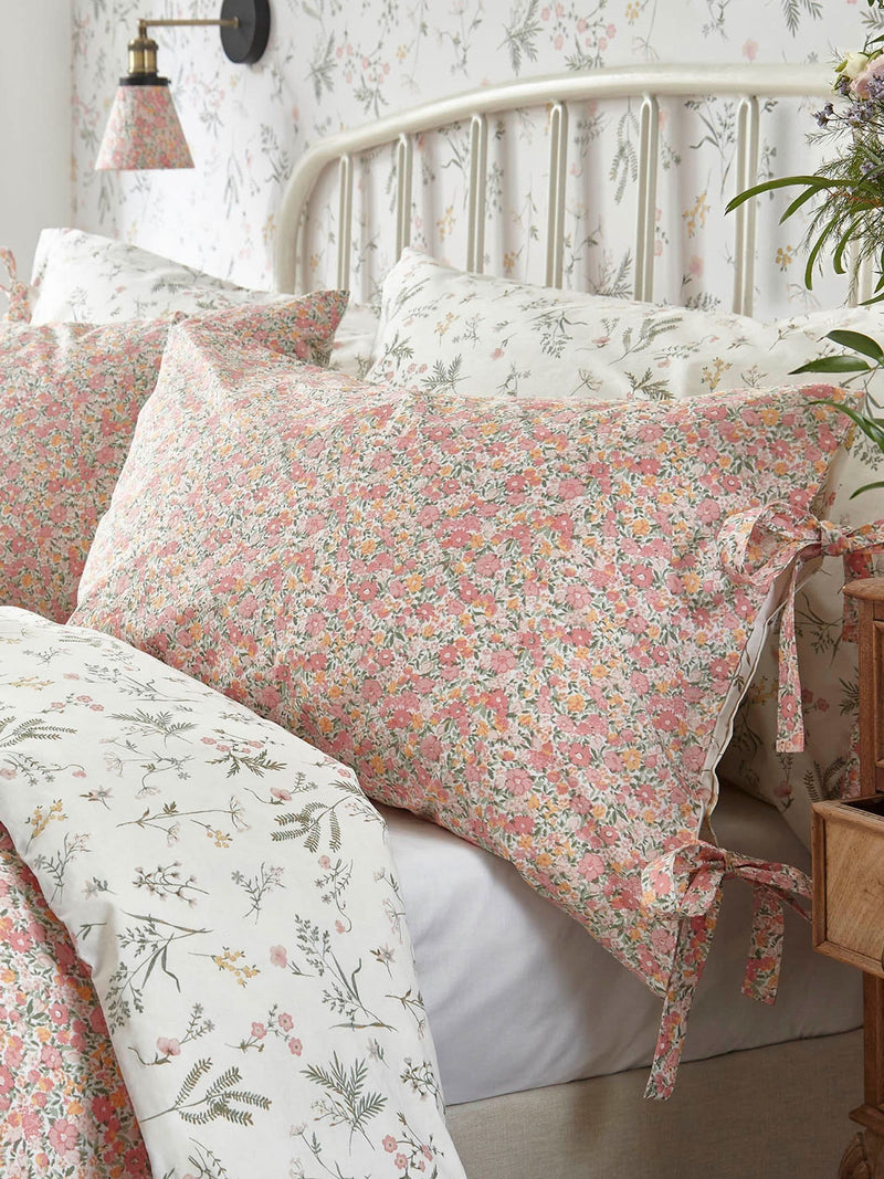 Laura Ashley Pink Coral Loveston duvet cover and pillowcase set, UK version