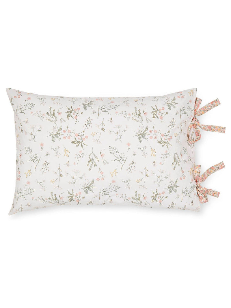 Laura Ashley Pink Coral Loveston duvet cover and pillowcase set, UK version