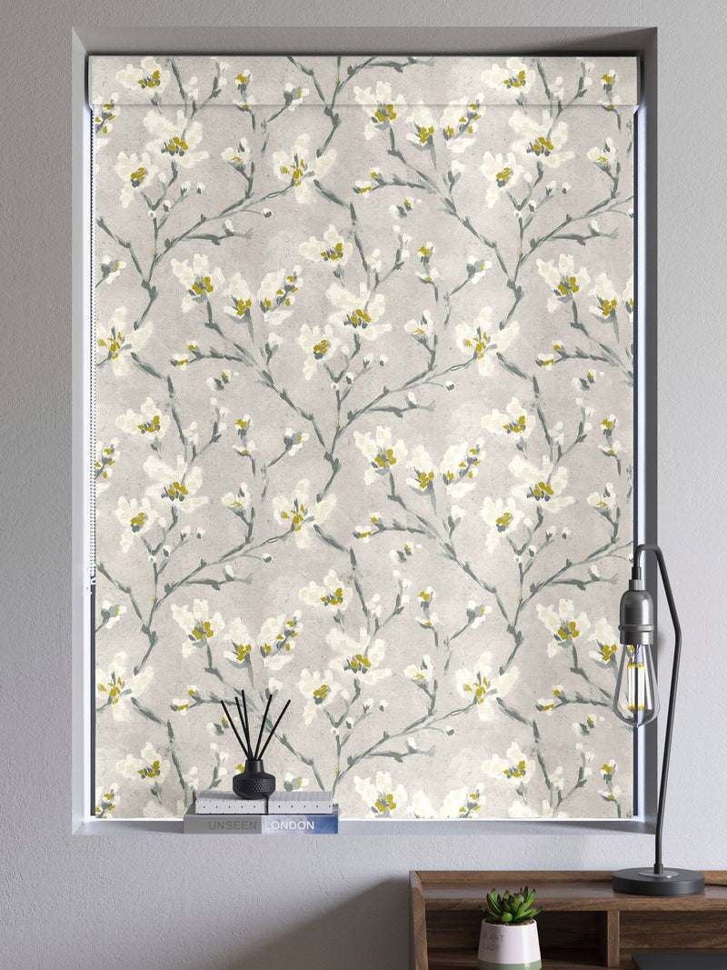 Roman blind in Yellow Burley pattern, 100% cotton - British product