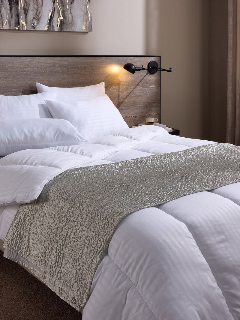 Snuggledown Luxurious Hotel 4.5 Tog Duvet (British brand)