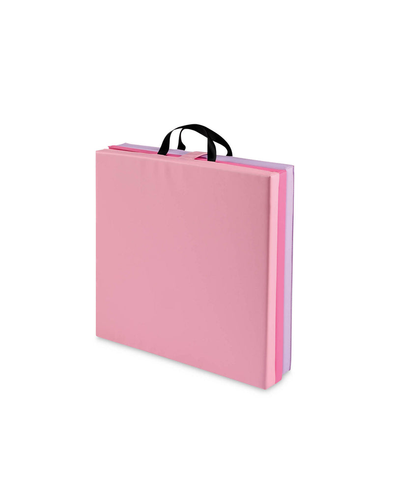 Children's foldable play mat for indoor use, UK version