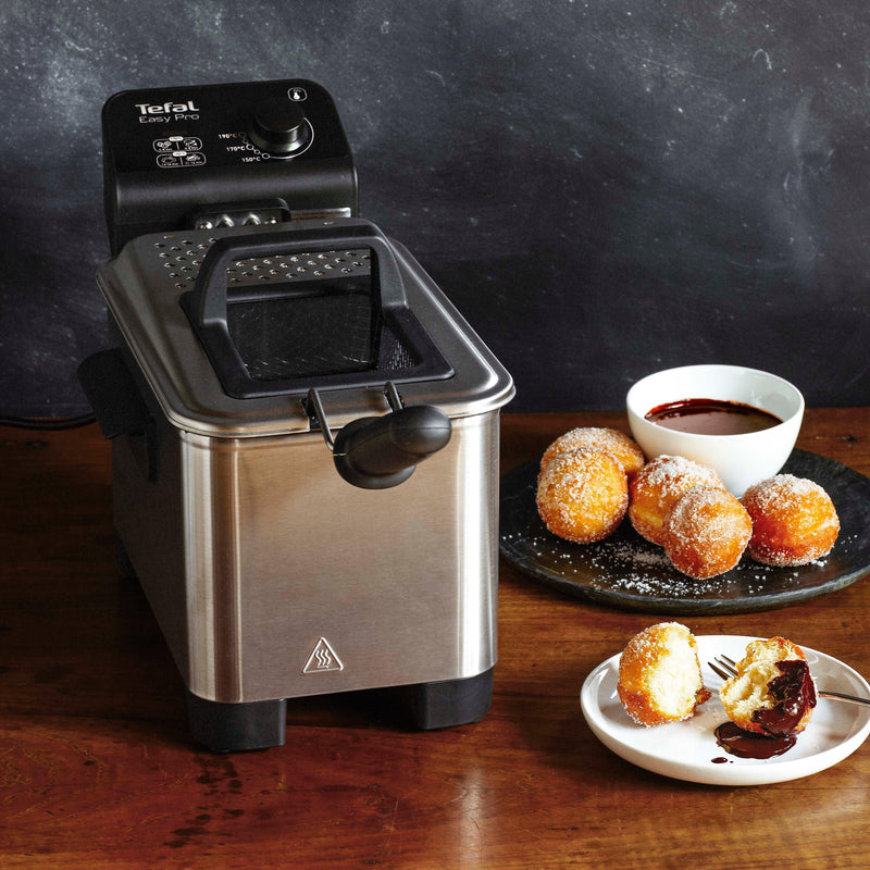 Tefal EasyPro deep fryer 1.2kg capacity French appliance - British product