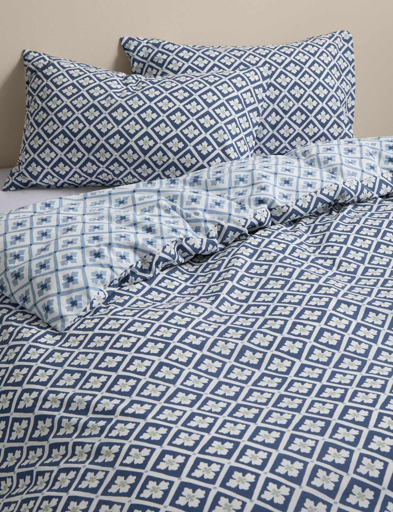 Cotton Blend Geometric Tile Bedding Set