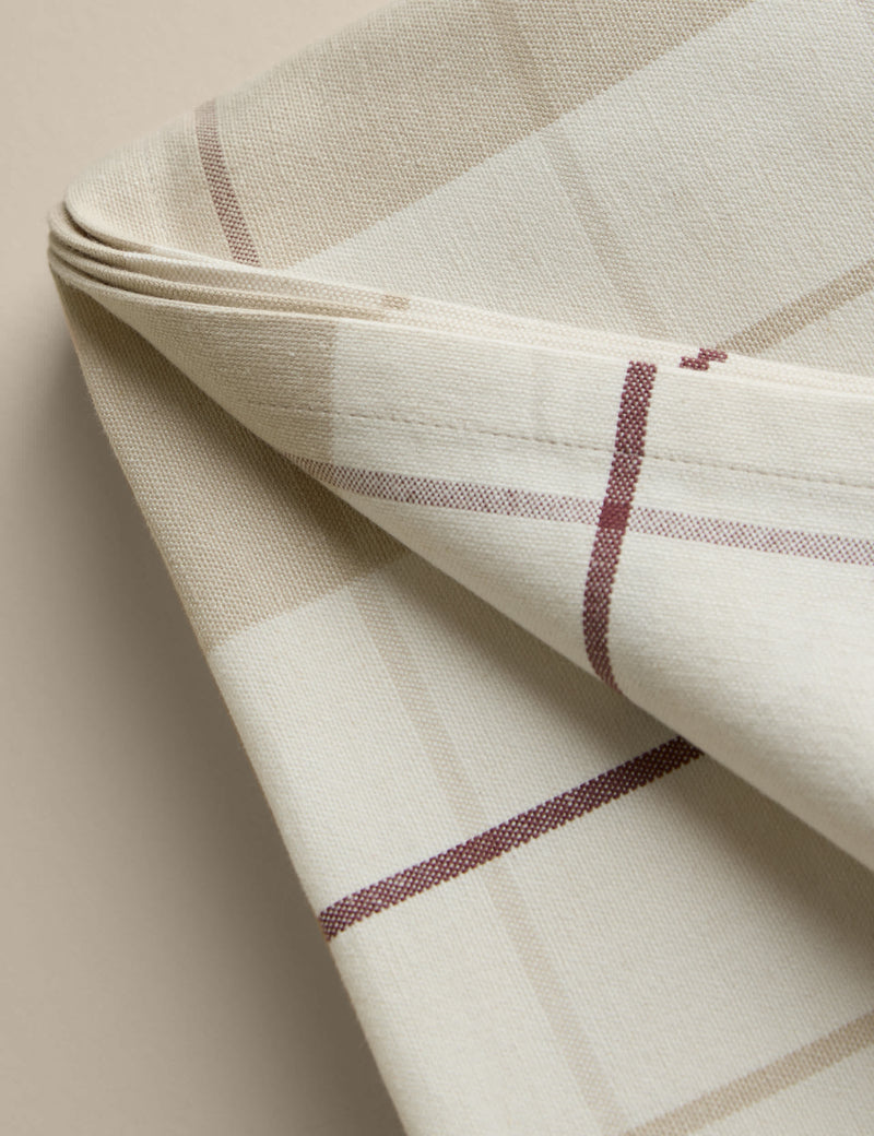 Cotton-rich checked tablecloth 140x230 cm - British product