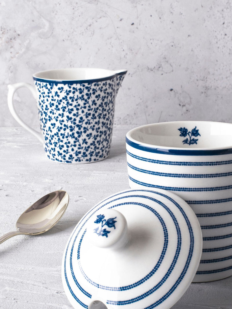 Laura Ashley Blue Blueprint milk jug and sugar pot set 25cl, UK version