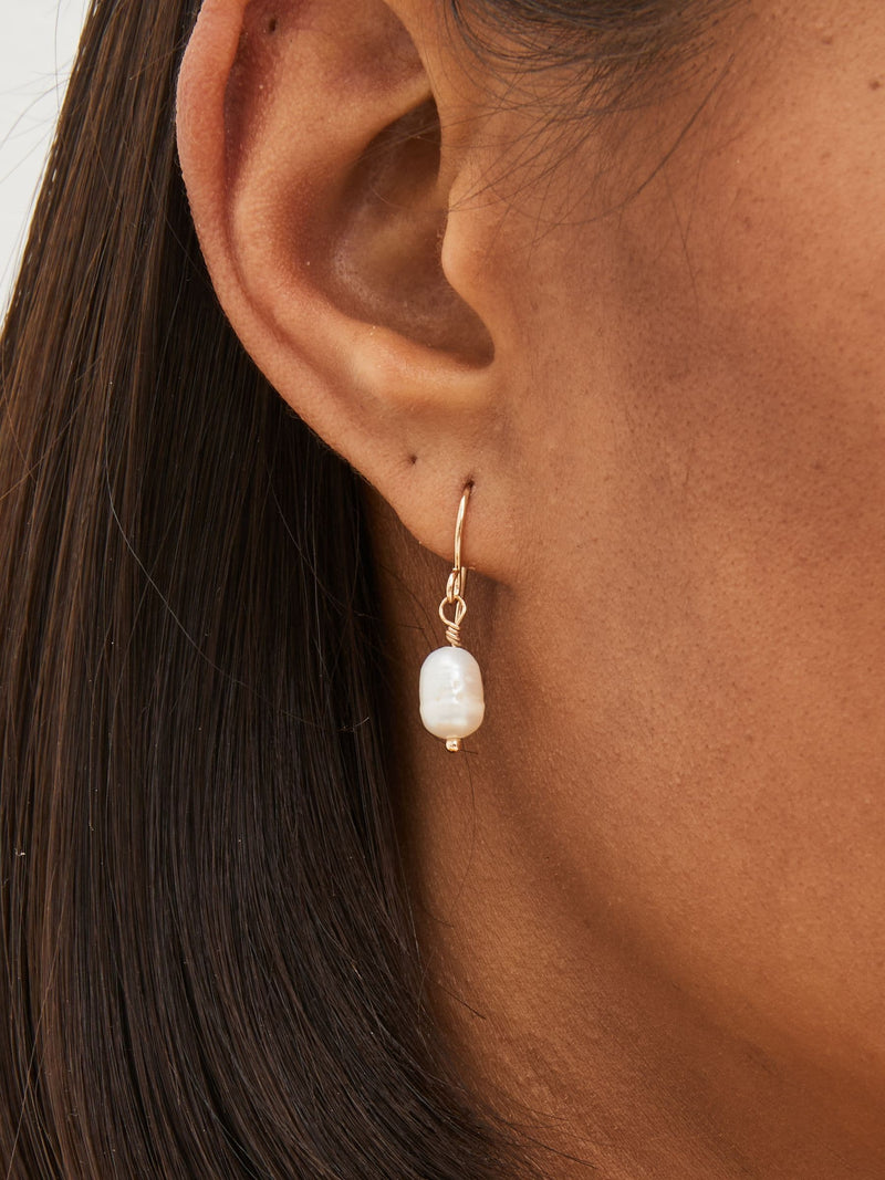 Gold tone freshwater pearl delicate earrings, UK version