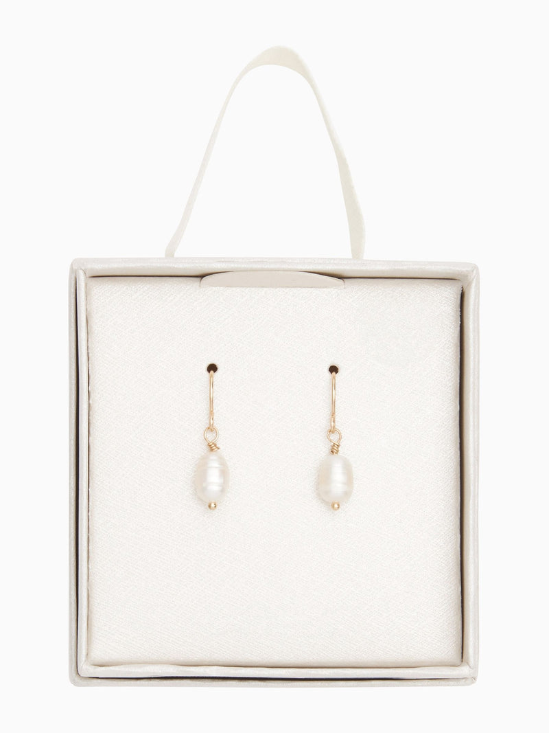 Gold tone freshwater pearl delicate earrings, UK version