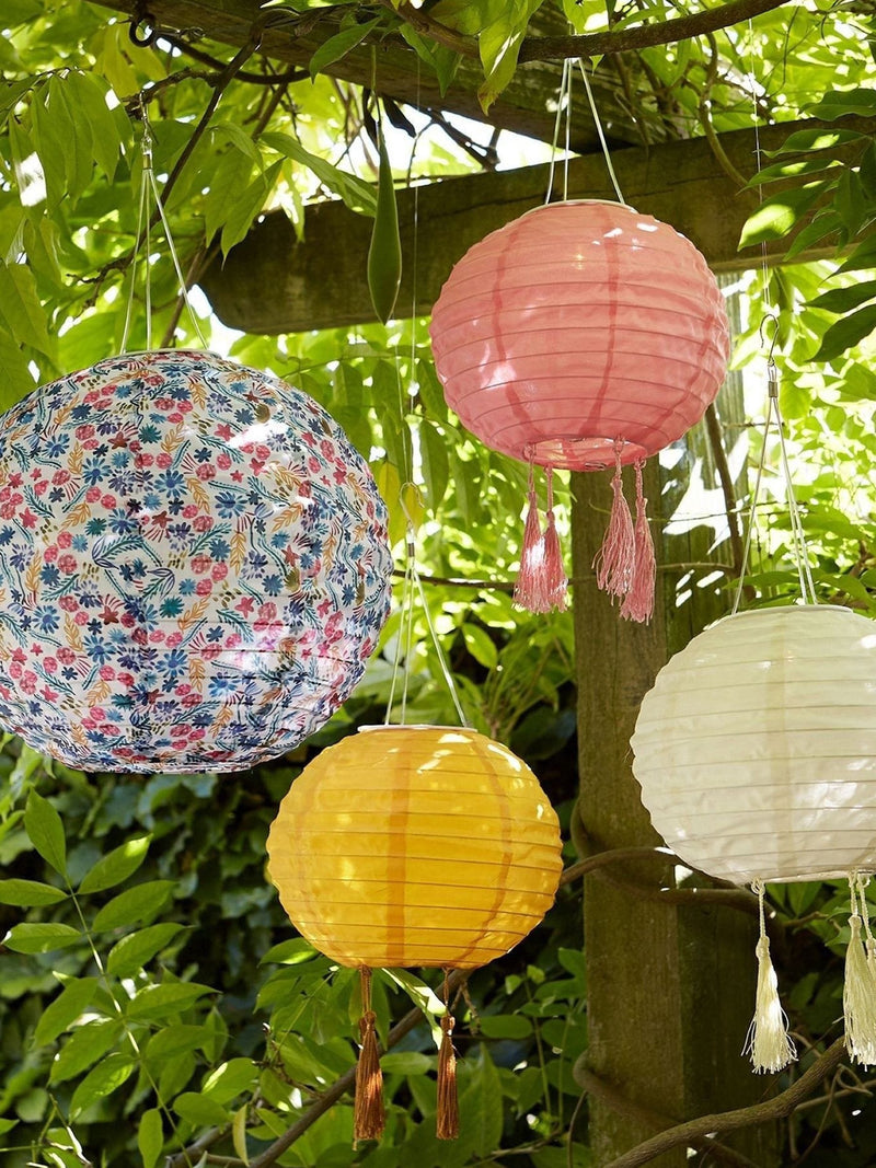 Lights4fun set of 3 tassel solar hanging lanterns - British product