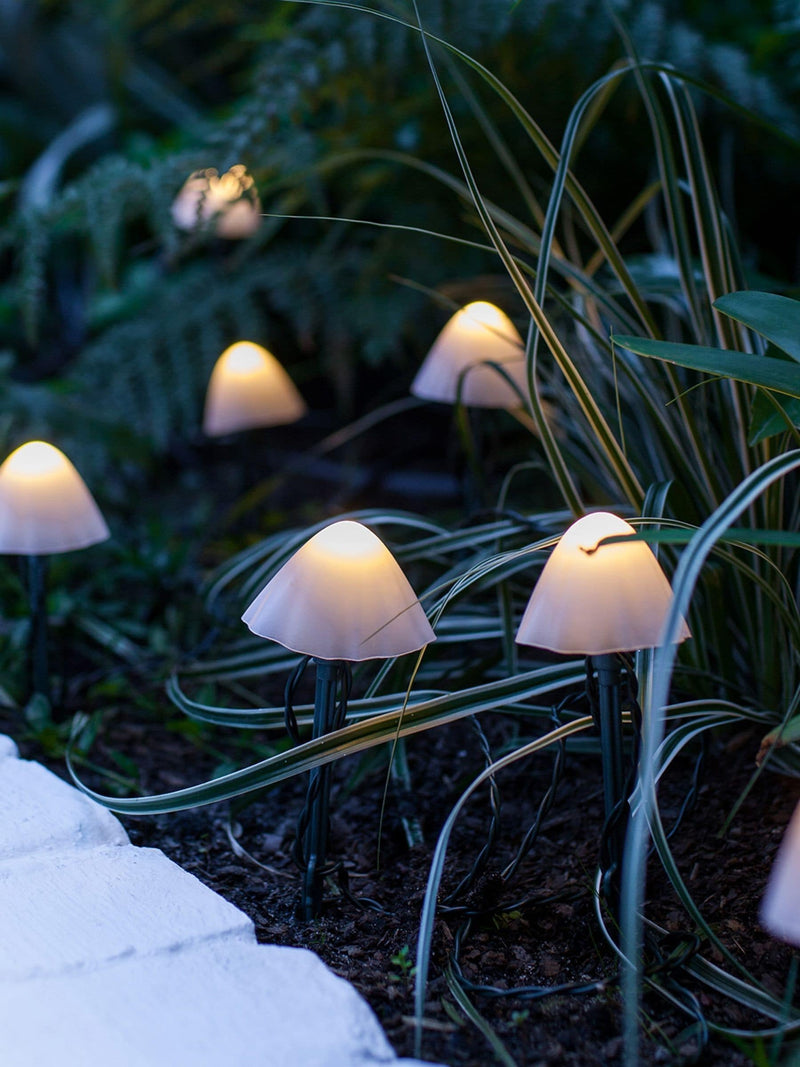 Lights4fun 12 mushroom solar stake lights 20cm, imported from the UK