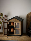 Natural Bronx egg house for 8 eggs, imported from the UK