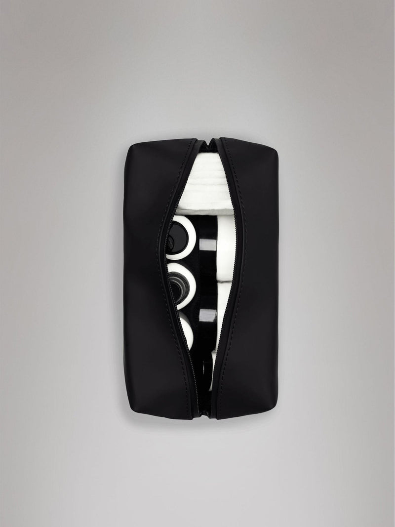 Rains small wash bag black waterproof PU fabric, imported from the UK