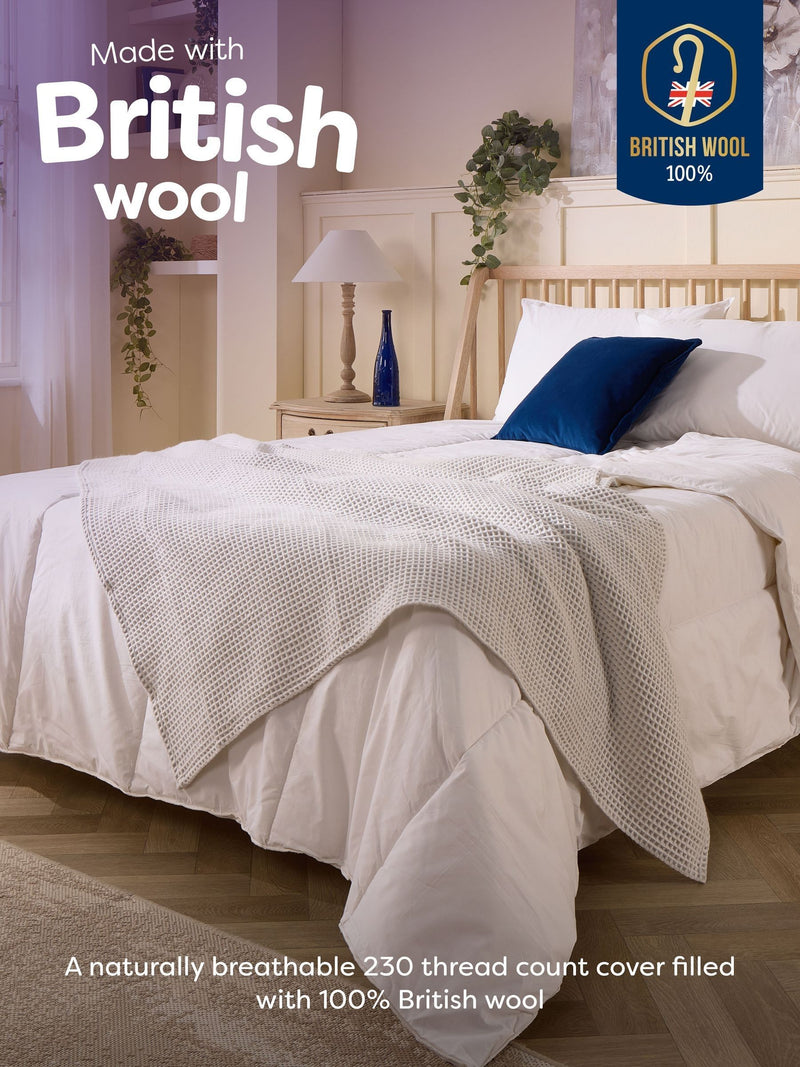 Slumberdown mediumweight wool duvet (British brand)