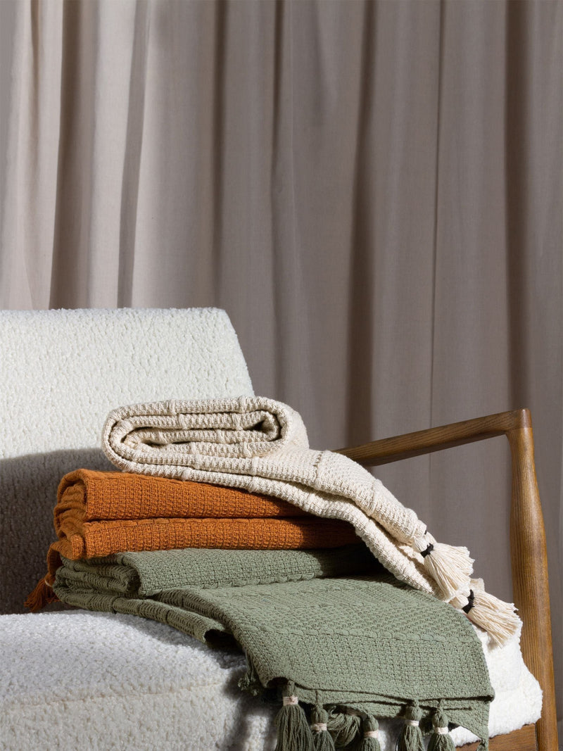 Yard Caliche throw eucalyptus green - British product