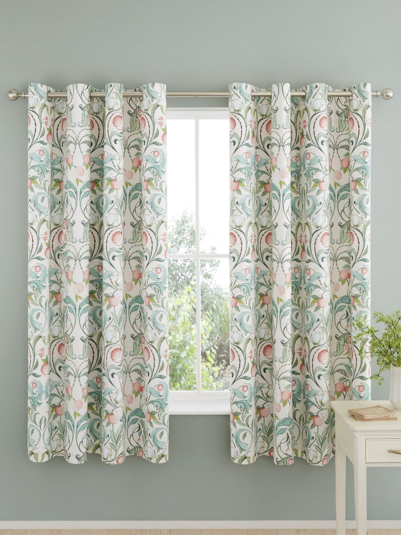 Catherine Lansfield floral lined eyelet curtains 168x183cm - British product