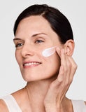 Estée Lauder DayWear Moisturiser for dry skin 50ml - British product