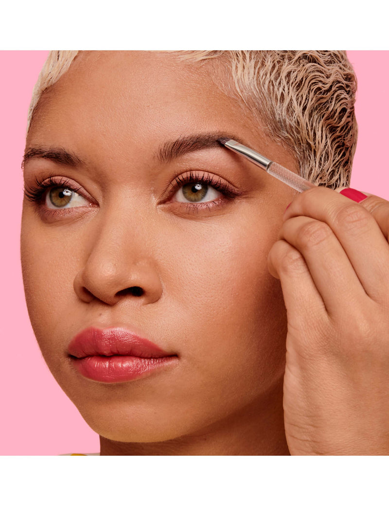 Dual-ended angled eyebrow brush with spoolie - British product