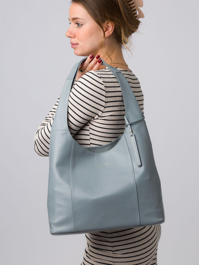 Pure Luxuries London Nina shoulder bag sky blue (British brand)