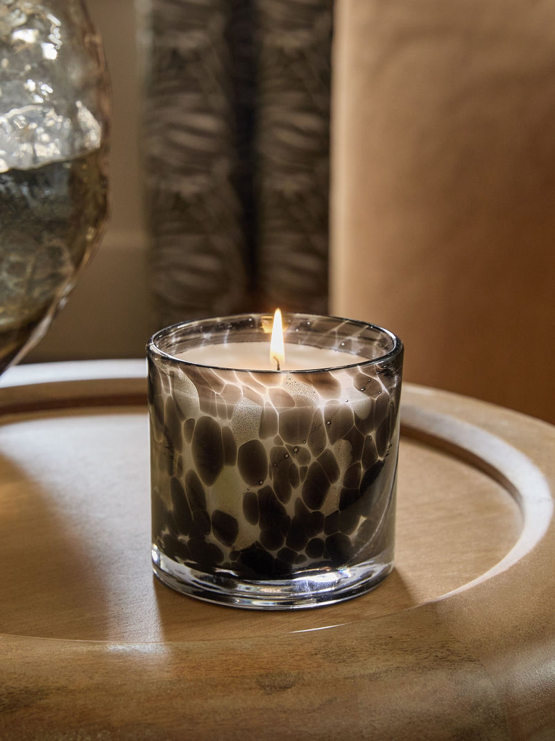 Luxe Noir Cassis & Coconut confetti candle - British product