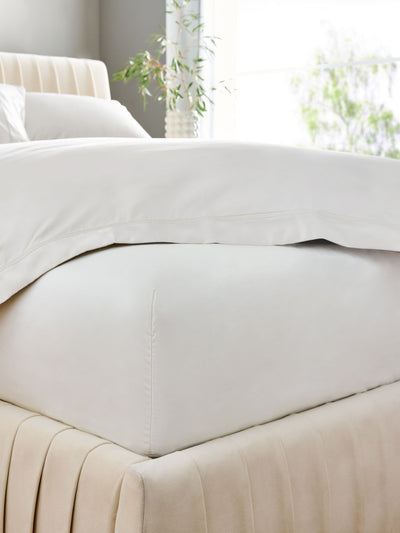 Ivory Collection Luxe 600 Thread Count Cotton Sateen Extra Deep Fitted Sheet