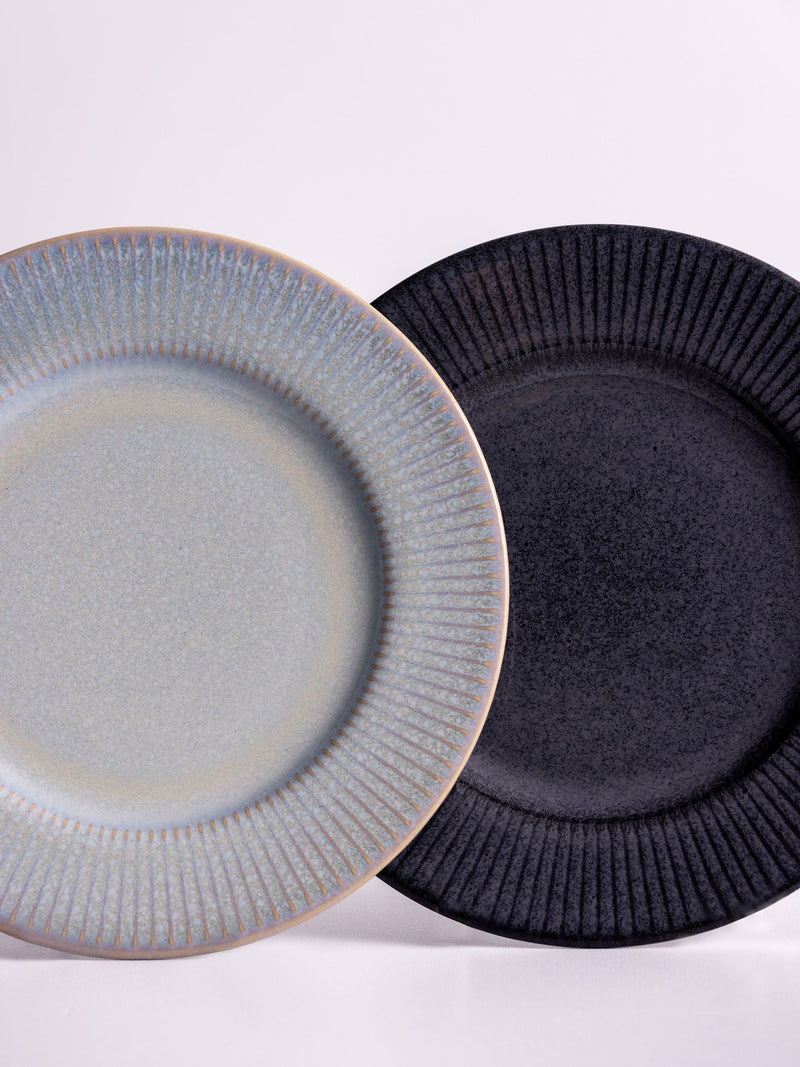Mason Cash dinner plates 27cm Black Reactive Linear, imported from the UK