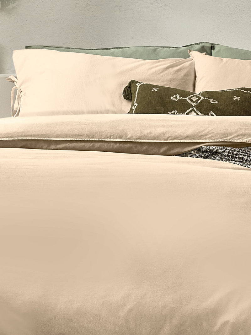 Yard Natural Mallow Bow Tie duvet cover and pillowcase set (British brand)