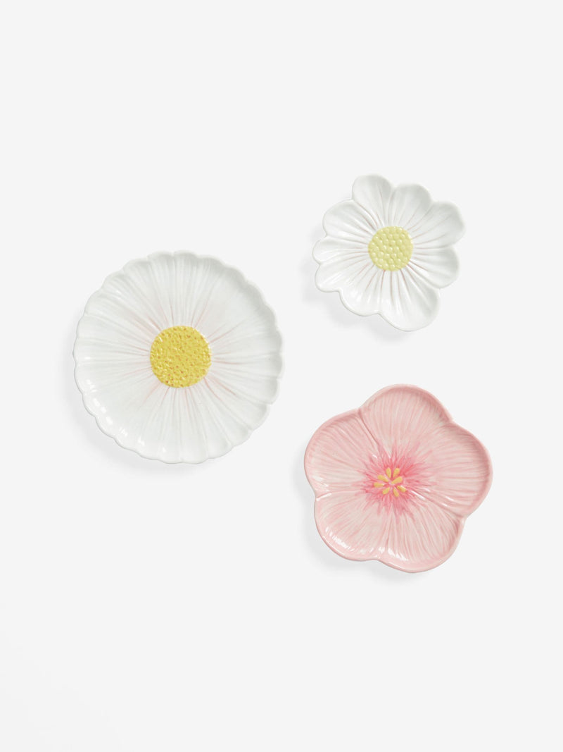 Set of 3 white ceramic flower wall art plaques (British brand)