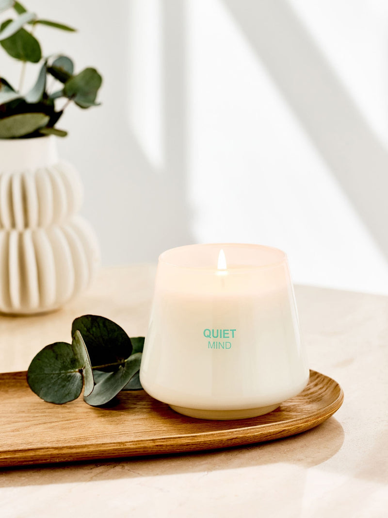 White lavender and cedarwood aromatherapy candle 9.5cm (British brand)