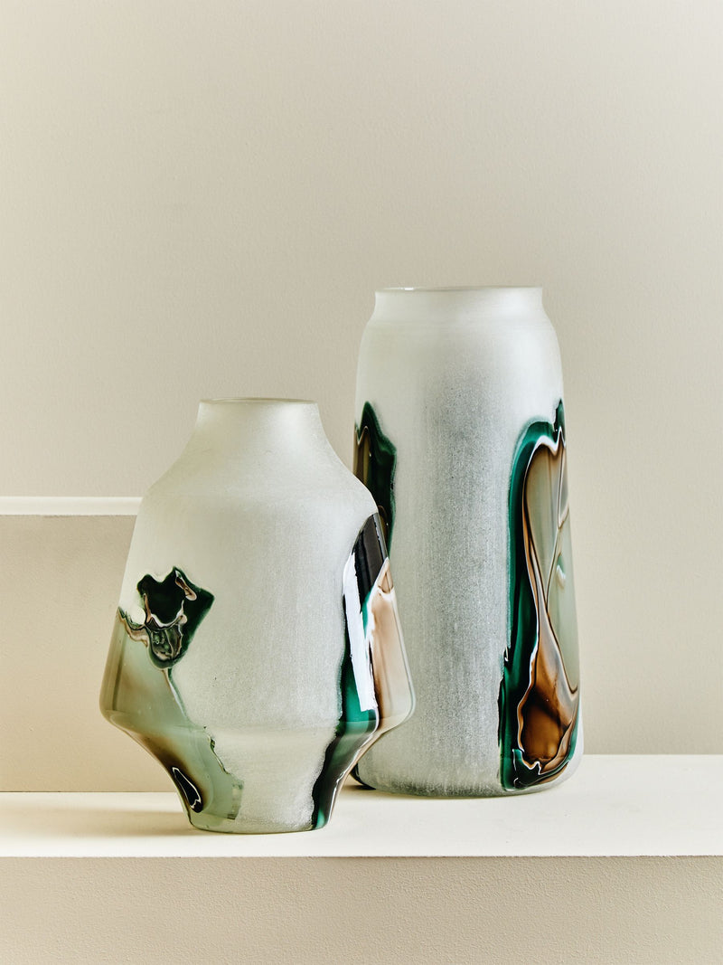 Fifty Five South White Hakan Tall glass vase 35cm - British product