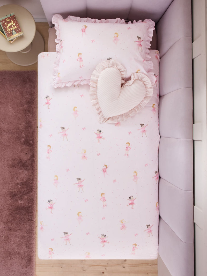 Dancers duvet cover set with dancer print - British product