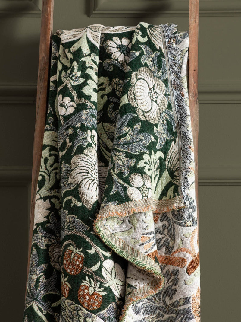 Morris & Co Strawberry Thief jacquard throw 170cm, UK version