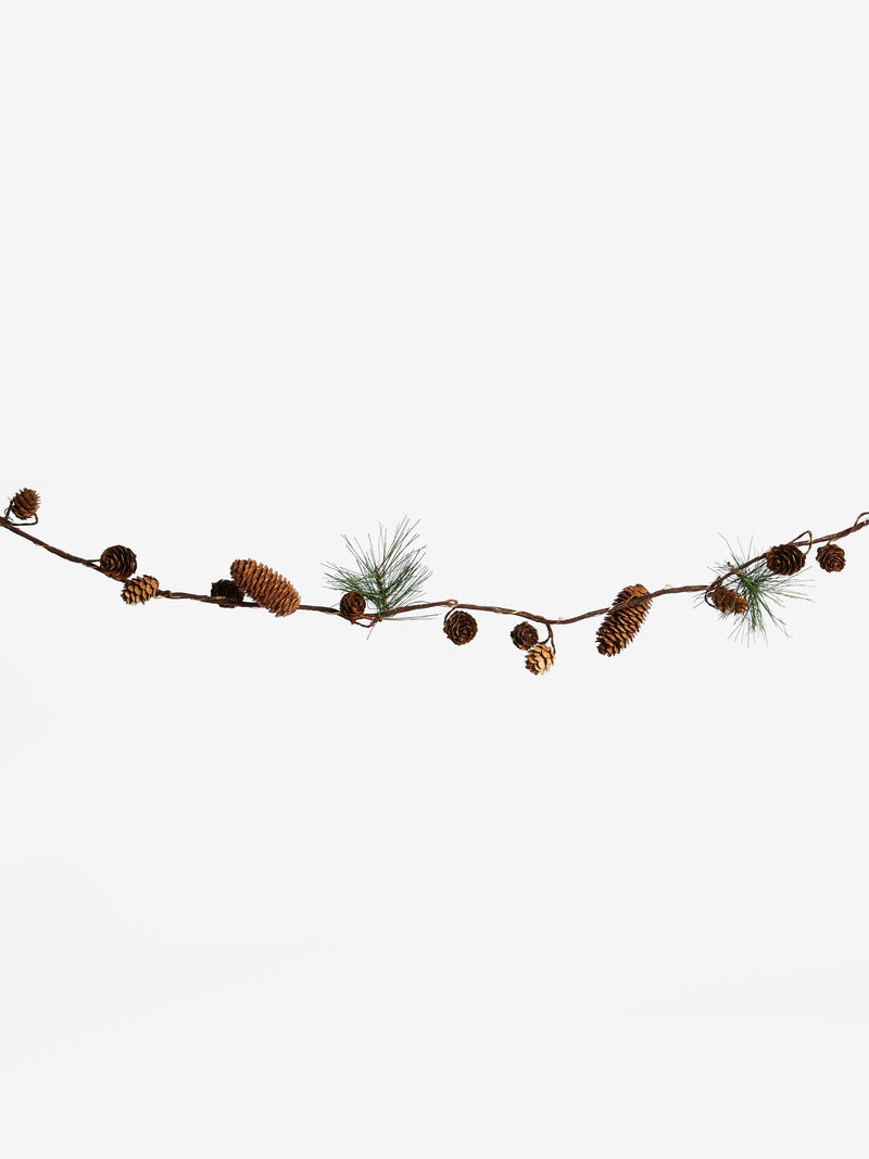 Lit pinecone Christmas garland 150cm - British product