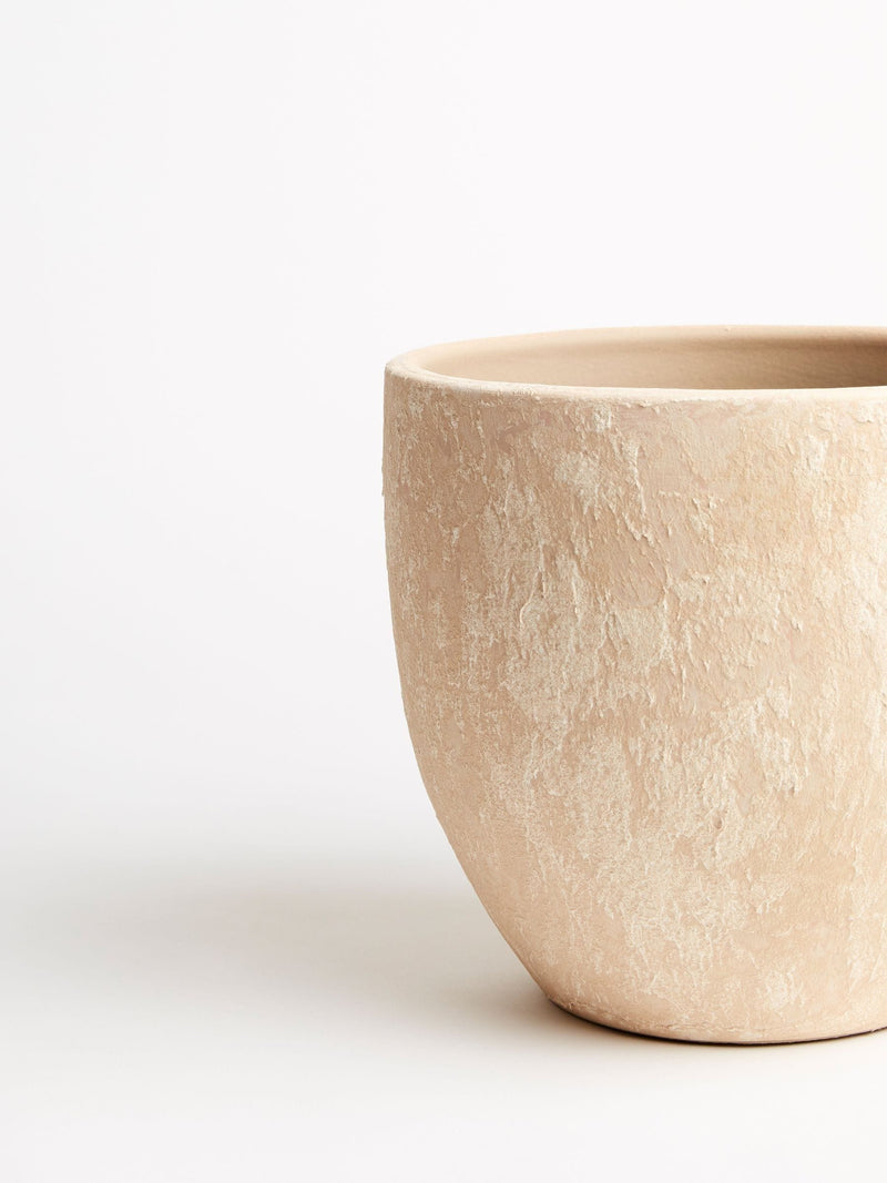 Sixty3 Celestia cream vase (British brand)