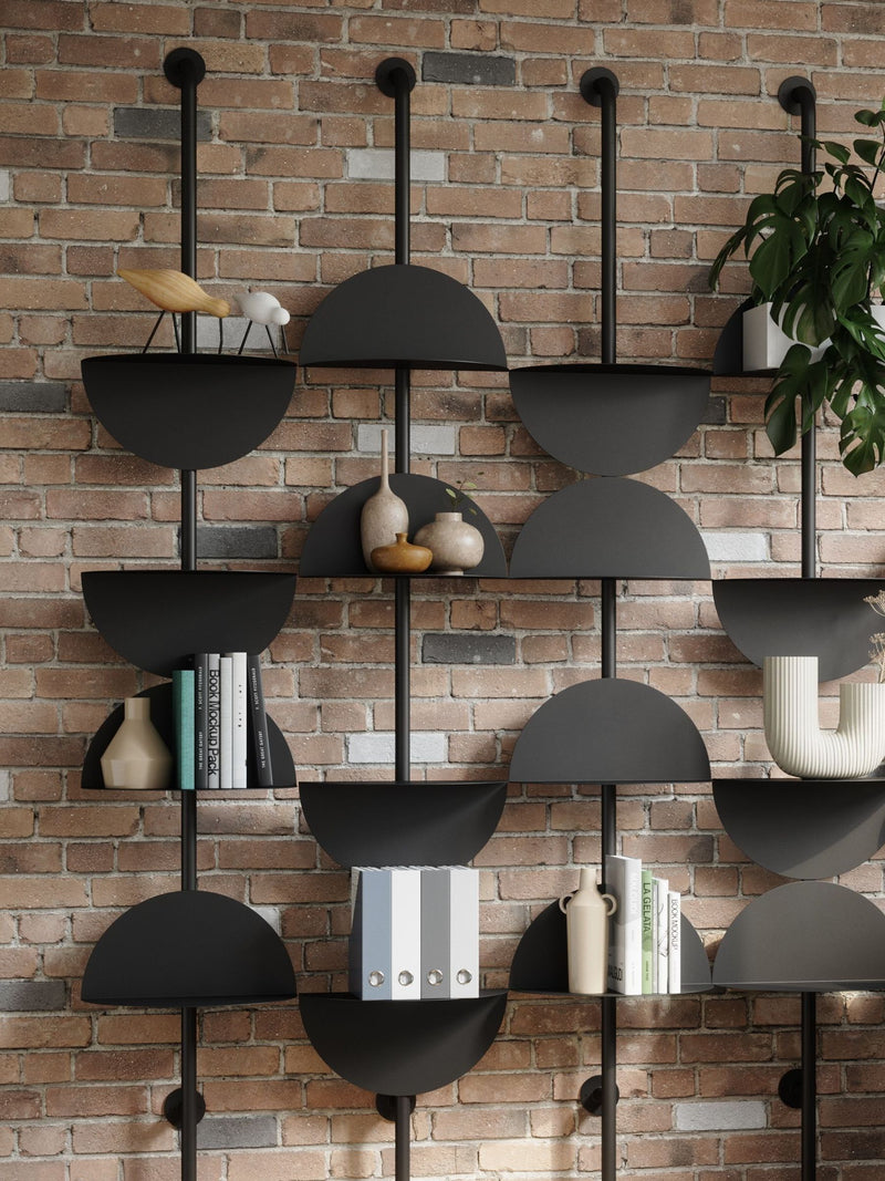 Umbra black adjustable shelf with four steel half-circles (British brand)