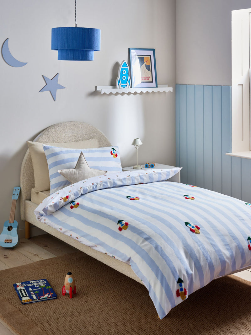 Blue/White tufted rocket duvet cover and pillowcase set - British product