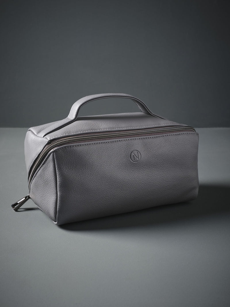 Aufklappbare Kulturtasche aus Kunstleder
