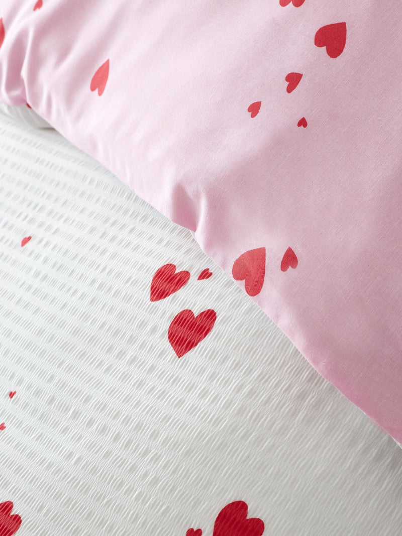 Catherine Lansfield white red seersucker heart duvet cover set - British product