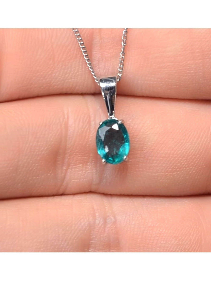 The Diamond Store emerald pendant necklace set 7x5mm (British brand)