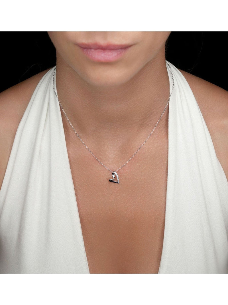 The Diamond Store white heart pendant necklace 0.10ct diamond (British brand)