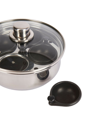 Kitchencraft Silver Non-Stick Stainless Steel 4 Egg Poacher Pan