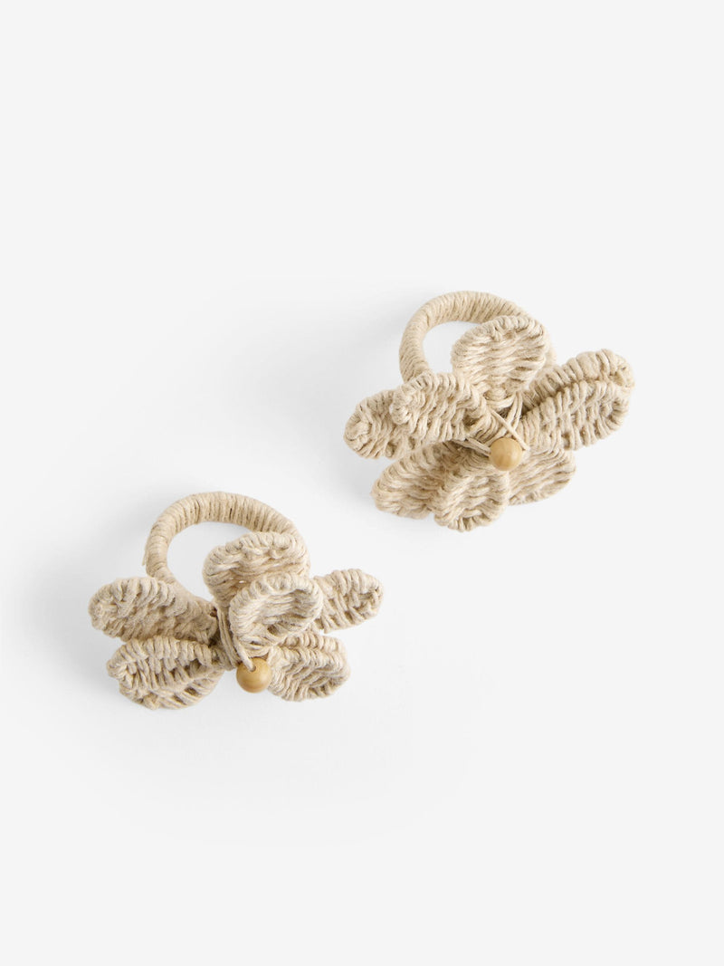 Nina Campbell natural woven flower napkin rings set of 2, imported from the UK