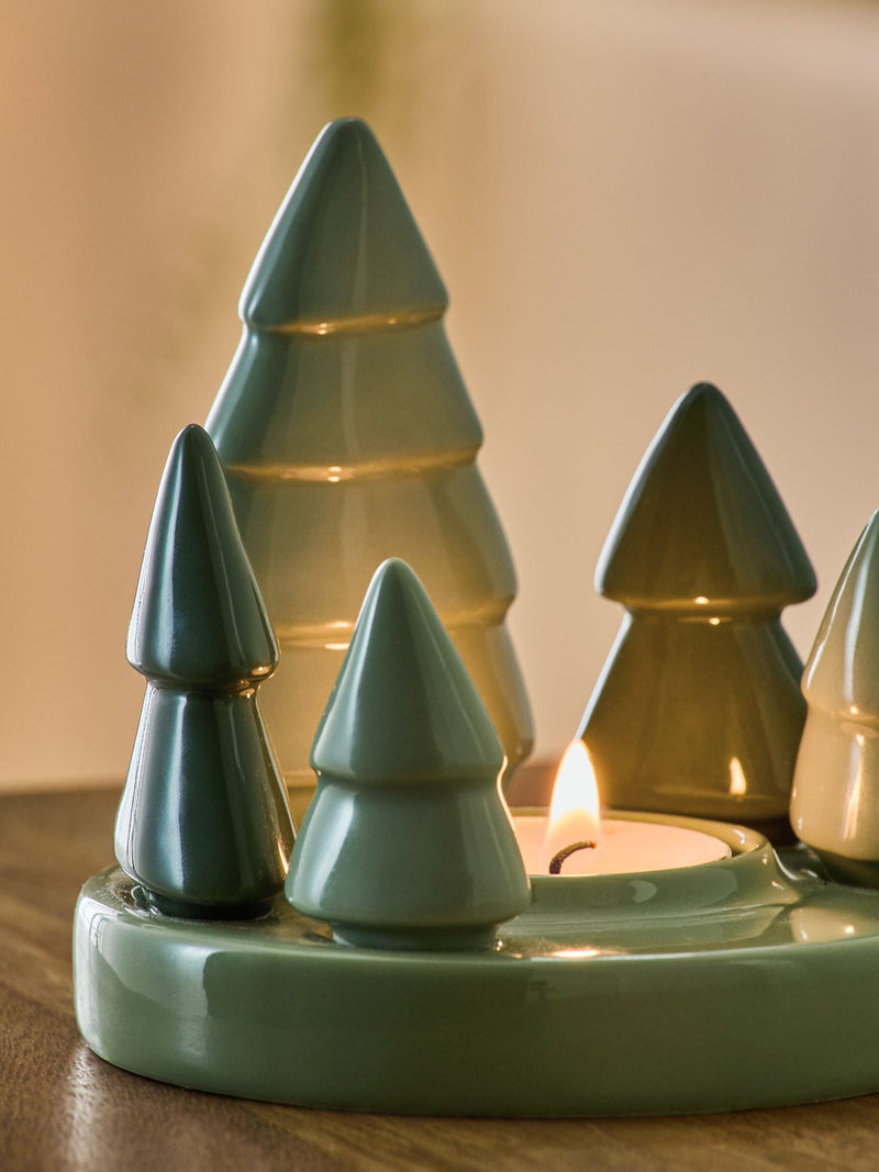 Green Christmas tree tea light holder, UK version