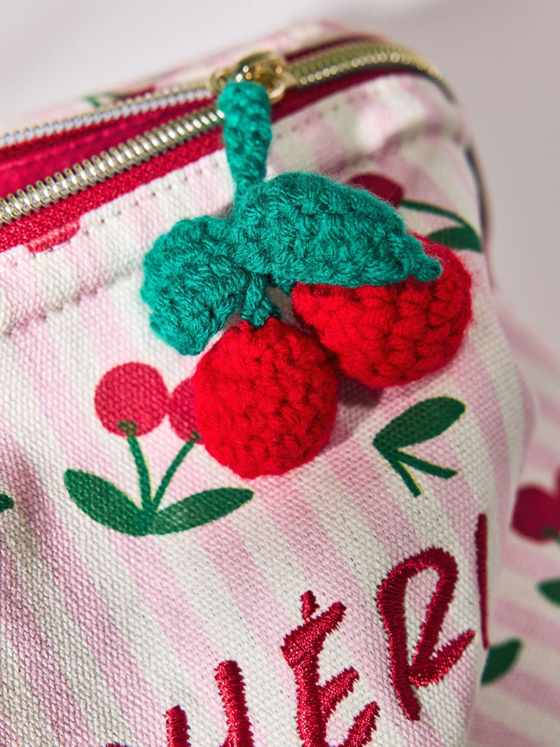 Mon Chéri cherry makeup bag 18x28x11cm - British product