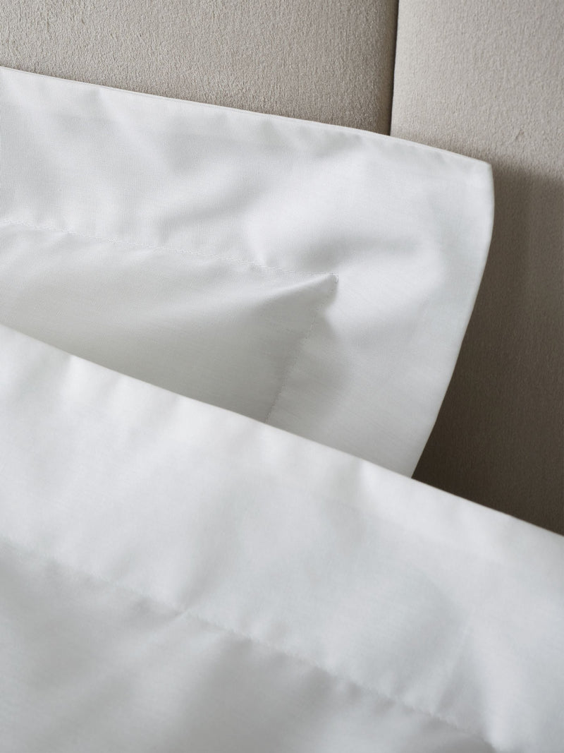 Bianca White 180 thread count cotton Oxford pillowcase - British product