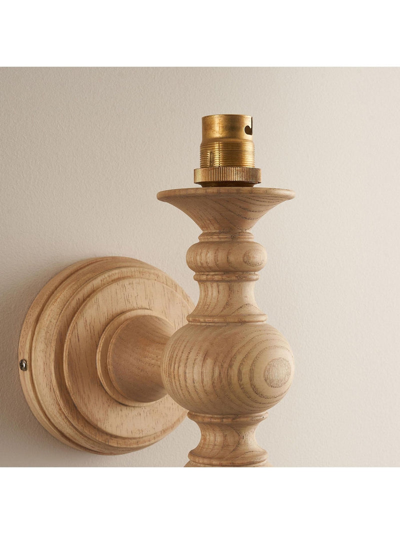 Gallery Home Bibury natural ash wall light brass B22 holder (British brand)
