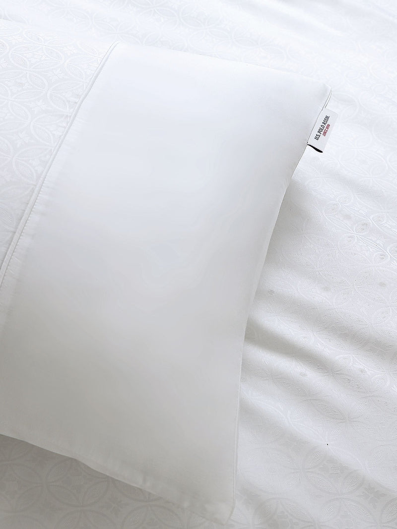U.S. Polo Assn. bright white cotton jacquard duvet set (British brand)