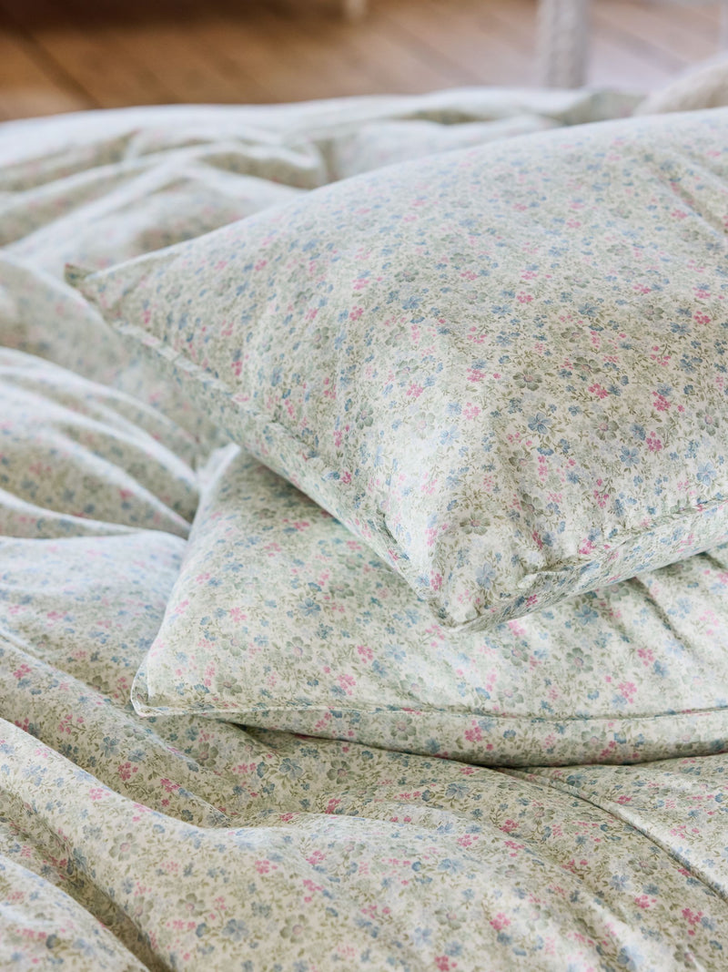 Shabby Chic by Rachel Ashwell vintage ditsy sage duvet cover and pillowcase set (British brand)