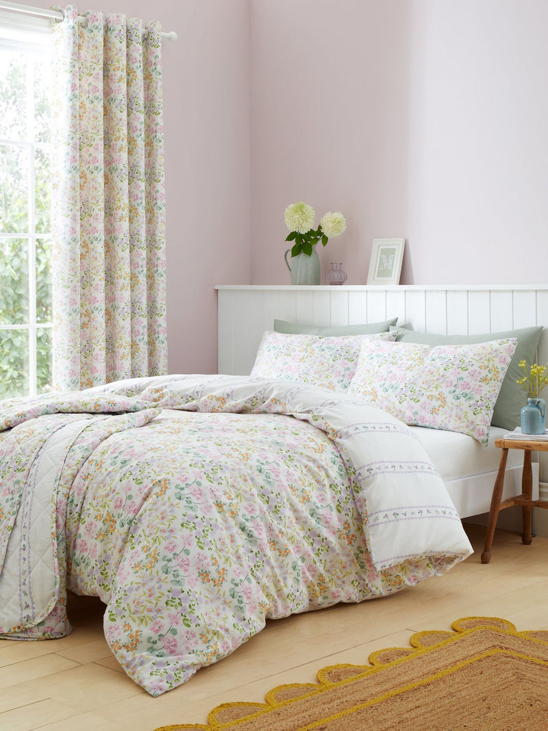 Dreams & Drapes Lilac Edith duvet cover set - British product