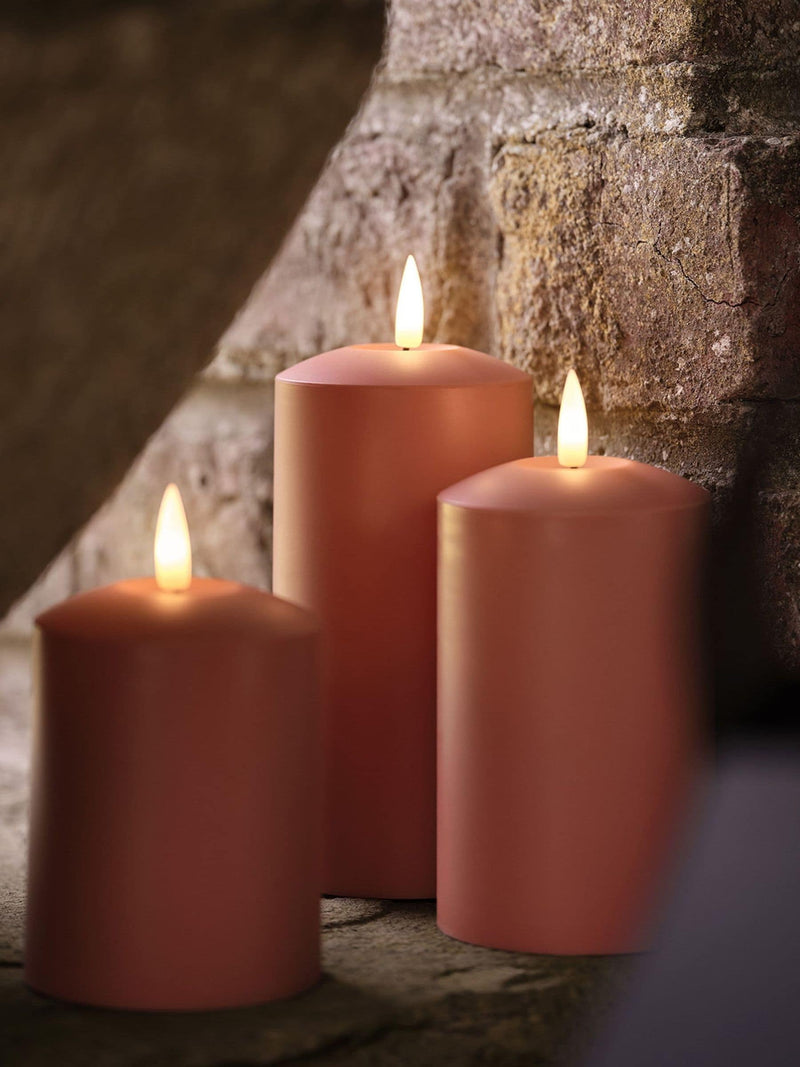 Lights4fun orange outdoor battery operated candles set of 3, UK version