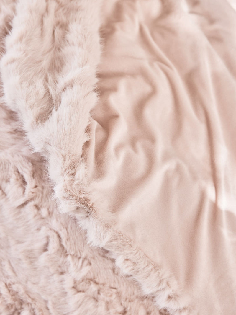 Shabby Chic pink textured faux fur throw - British product