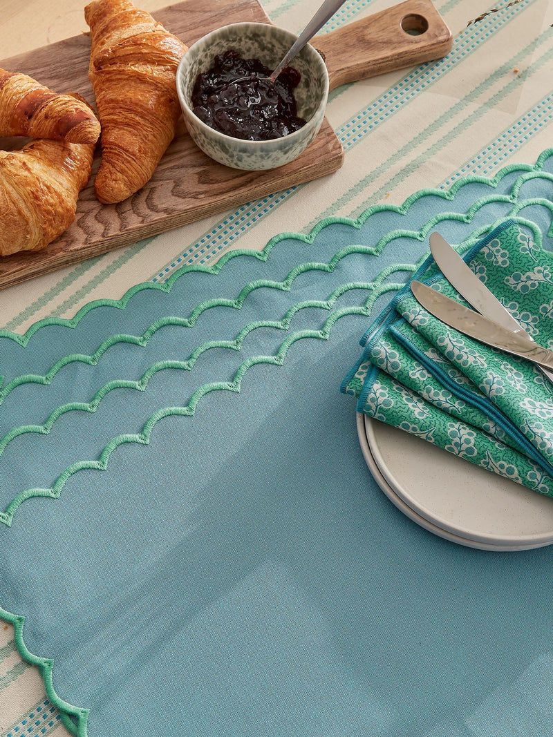 Land & Shore green scallop placemat pair, UK version